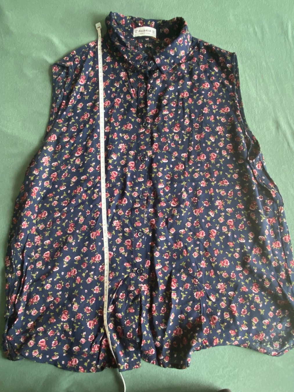 Camicette: Pull & Bear, Bluse, ärmellos, blumig, Gr XL – Usato da Gümligen venduto da Primeselection