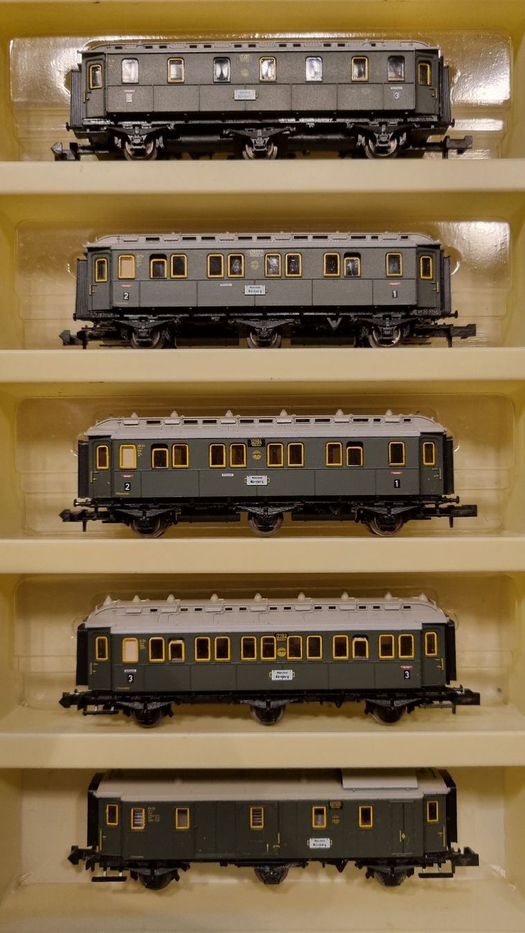 Trix Modelleisenbahnen: Minitrix Set 1018 SpurN – Gebraucht aus Frick von Myamaha_racing 2