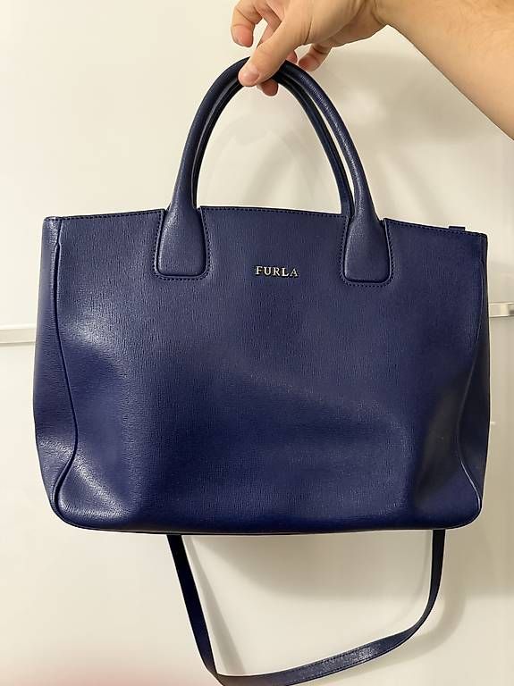 Borse da donna: Furla blaue Leder Handtasche – Usato da Herisau venduto da ogkosta
