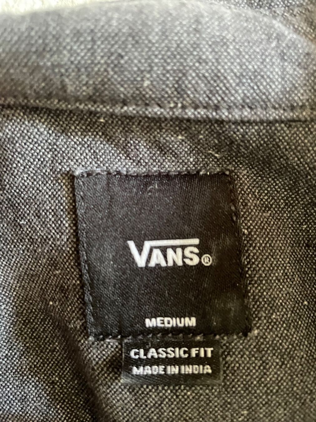 Vans Hemden: Dunkelgraues Hemd von Vans (M) – Gebraucht aus Aarau von lis_5by2 1