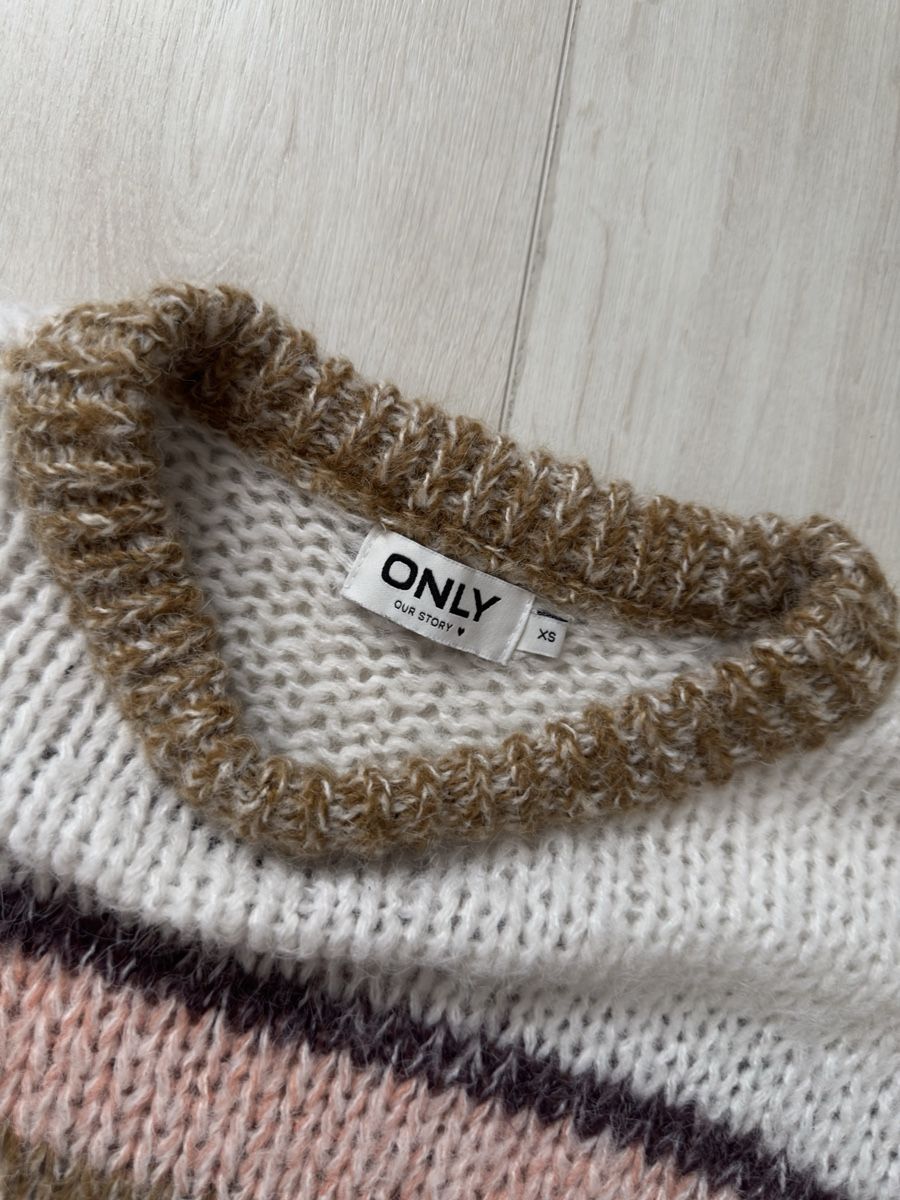 Only Maglioni & Felpe: Only Strickpullover, Grösse XS, Winter-Look, Top Zustand – Nuovo (secondo la descrizione) da Aesch BL venduto da Yezdam 1