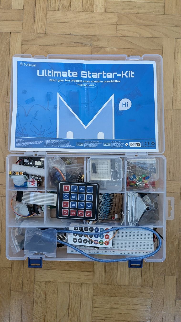 Arduino Componenti elettronici: Arduino starter kit  (Miuzei) – Usato da Lausanne venduto da Michel106 2