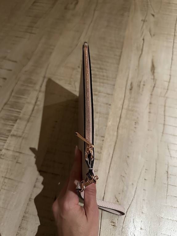 Michael Kors Borse da donna: Michael Kors Clutch – Usato da Lenzburg venduto da marciaX19 2