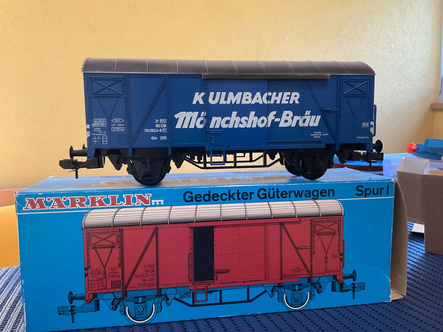 Märklin Trains électriques: Fünf Güterwagen im Set – Neuf avec emballage d'origine à Sissach par rot_sz7p