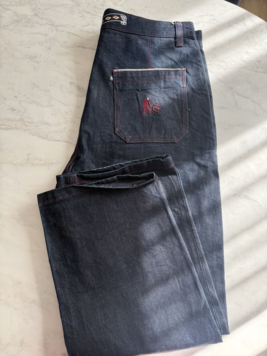 Jeans: EVISEN PASS-PORT JEANS – Nuovo (secondo la descrizione) da Winterthur venduto da leacatalinaa