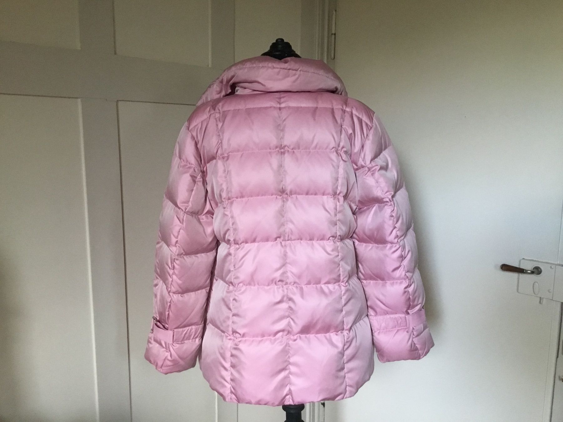 Giacche: Bogner Daunenjacke Gr.38 Rose Perlmutt – Usato da Winterthur venduto da Wohnhaus 9