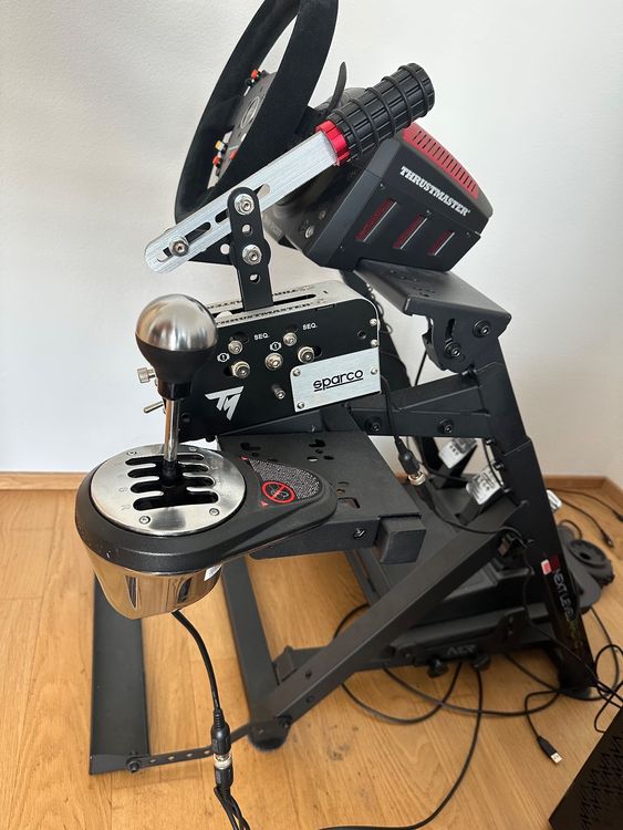 Thrustmaster Sim Racing Set (Gebraucht) in Wildegg für CHF 397 – nur ...