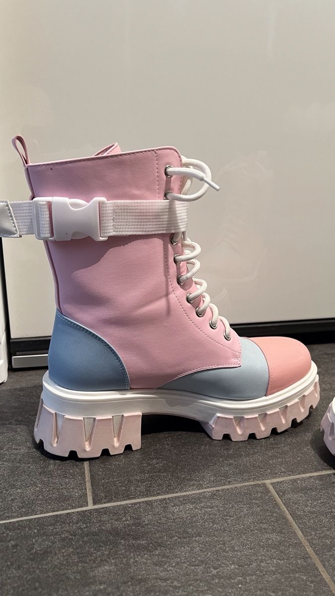 Scarpe da donna: Herbstschuhe farbig – Usato da Sirnach venduto da Famisa 2