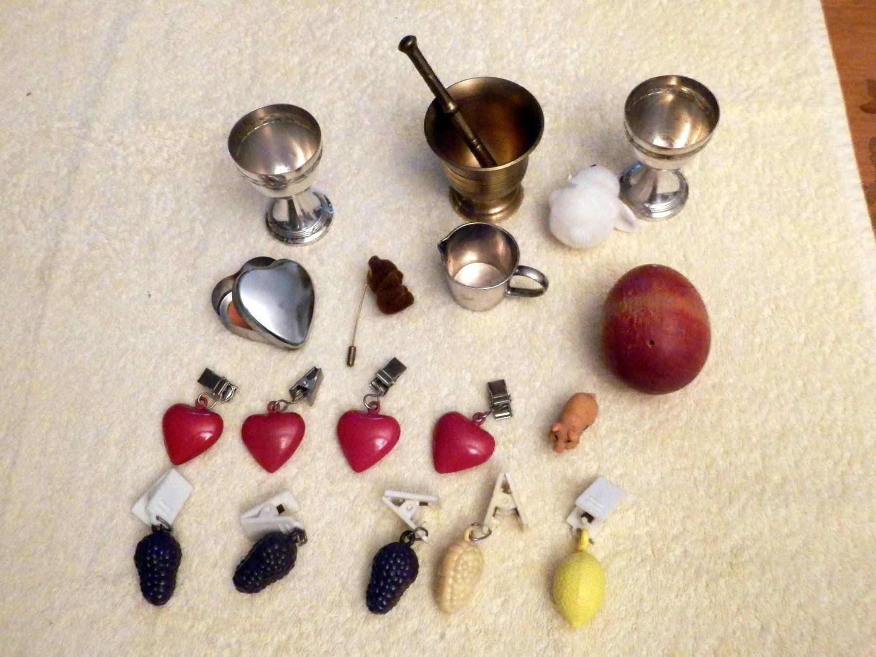 Figurines: Lot mit Kleinkram, Gebrauchsgegenstände – D'occasion à Ueberstorf par dinbau