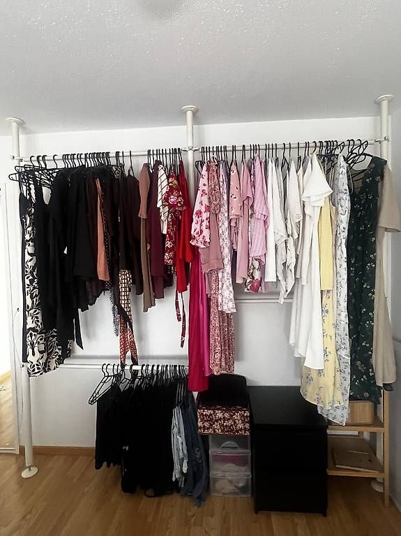 Ikea Garderobe: Kleiderstangensystem zum Einklemmen – Gebraucht aus Eschlikon TG von dre_z2b5 1