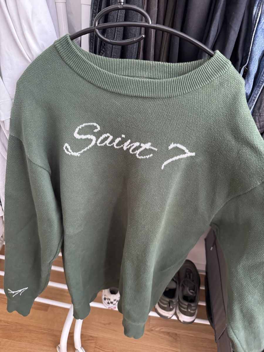 Maglioni & Felpe: Saint 7 Pullover Grösse S, martini Glas Design (Winter Warm) – Usato da St. Gallen venduto da rechsteinerholding