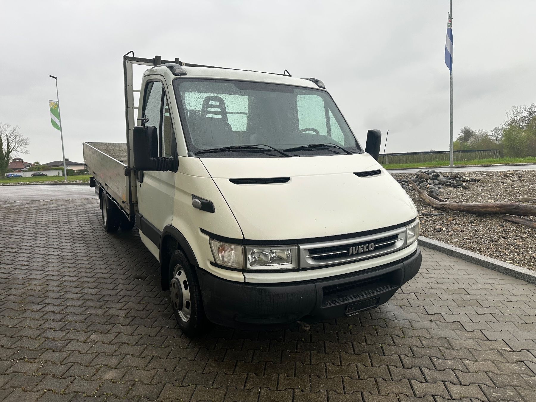 Iveco Veicoli commerciali: ****Günstiger Iveco 3517 ***** – Usato da St.Gallen venduto da maxi1979 7