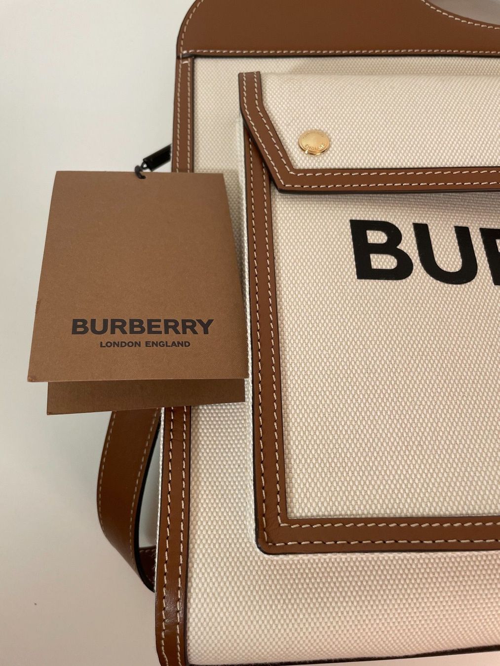 Burberry Borse da donna: Burberry Medium Pocket Bag Neu – Nuovo e nell'imballaggio originale da Zürich venduto da cfhard 1