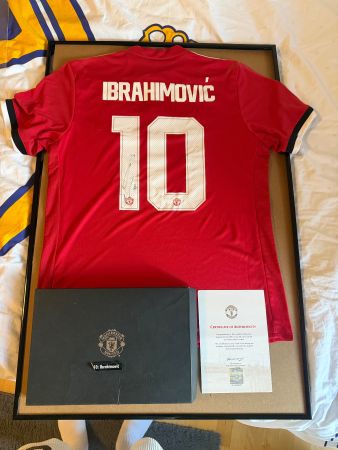 Maillot de foot signé