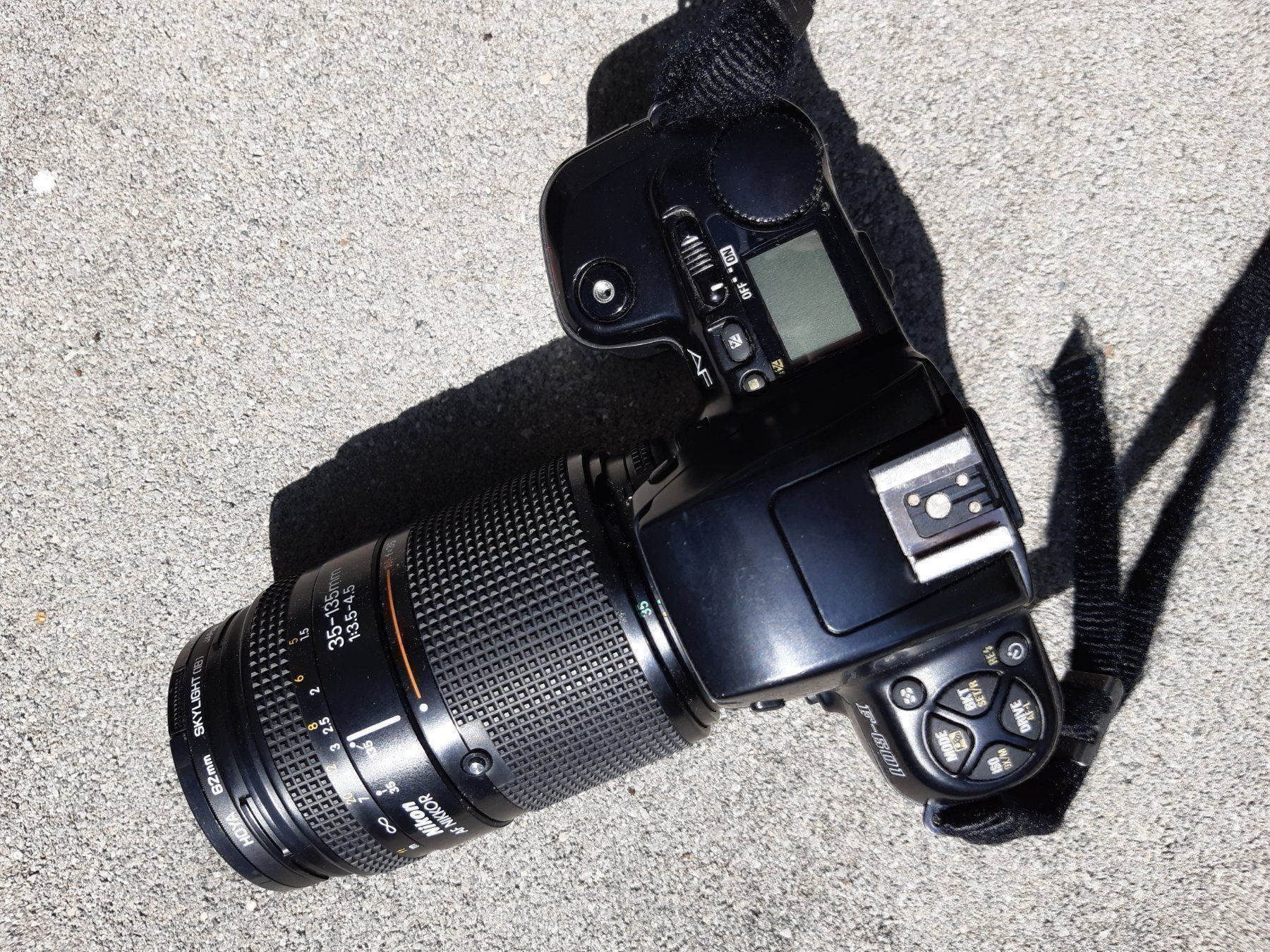 Nikon Kamera: Nikon F-601 analog Blitz SB-24, Objektiv – Gebraucht aus Steffisburg von Bosihalte-Salbei 7