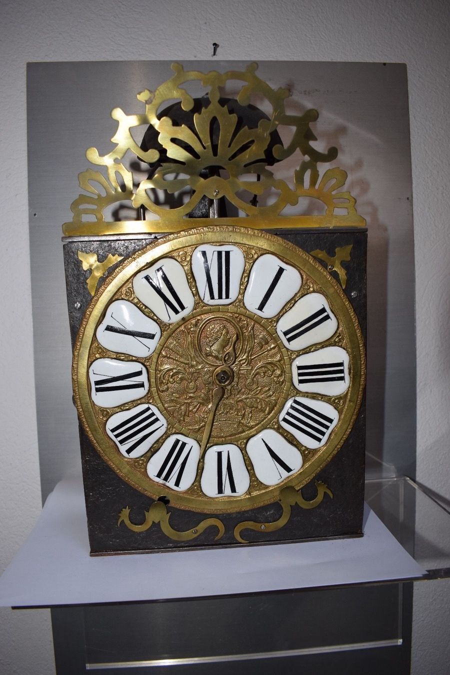 Orologi da terra & Orologi da parete: Einzeiger-Kartuschenuhr – Usato da St-Légier-Chiésaz venduto da Antichorloge
