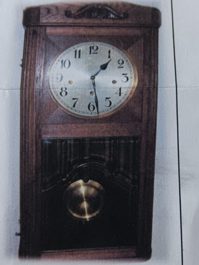 Uhren: Wanduhr antik – Defekt aus Zuckenriet von Jonagored