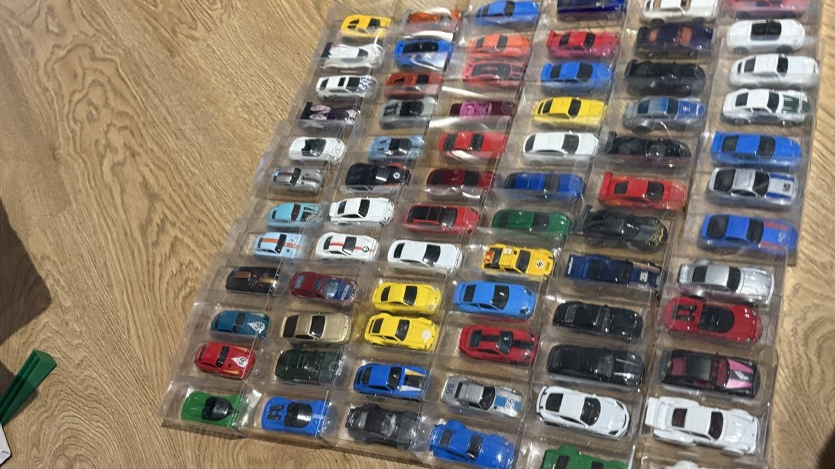 Modellbausätze & Standmodelle:  Hot Wheels Porsche - 72 pièces  – Gebraucht aus Villars-sur-Glâne von Mitodc2 2