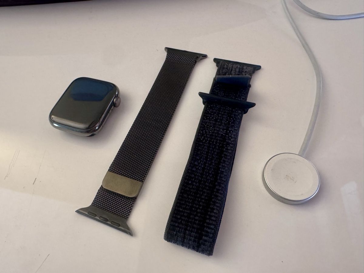 Apple Smartwatch: Apple Watch Series 7 (GPS + Cellular) – Nuovo (secondo la descrizione) da Männedorf venduto da Schoschel 5