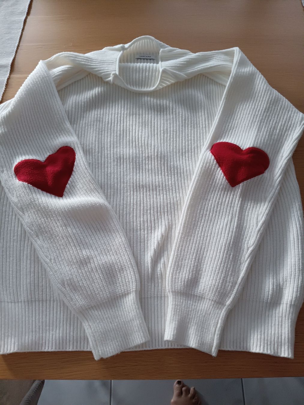 Lascana Maglioni & Felpe: wunderschöner Lascana Strickpullover mit Herzen, neuwertig – Nuovo (secondo la descrizione) da Stansstad venduto da leoni66