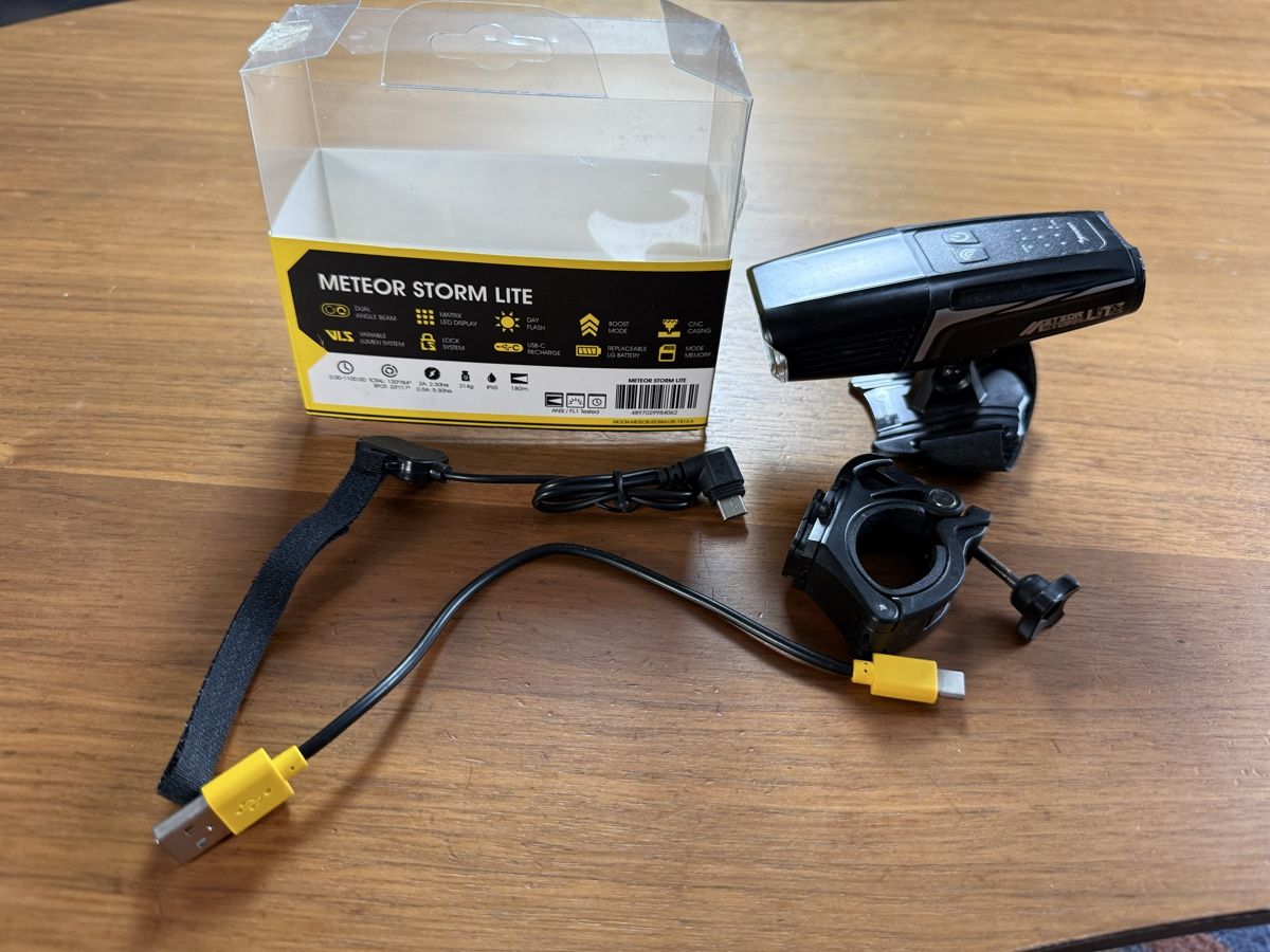 Ersatzteile: Moon Sport Meteor Storm Lite – Gebraucht aus Etoy von mau_677p