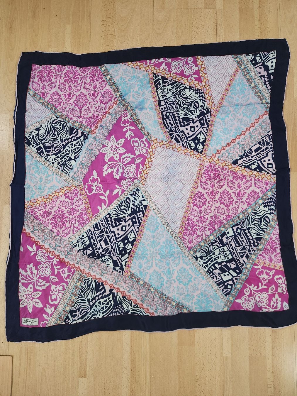 Foulard & Sciarpe: Foulard  soie Bona Sera motif patchwork multicolore – Usato da Niedergösgen venduto da Eva2410