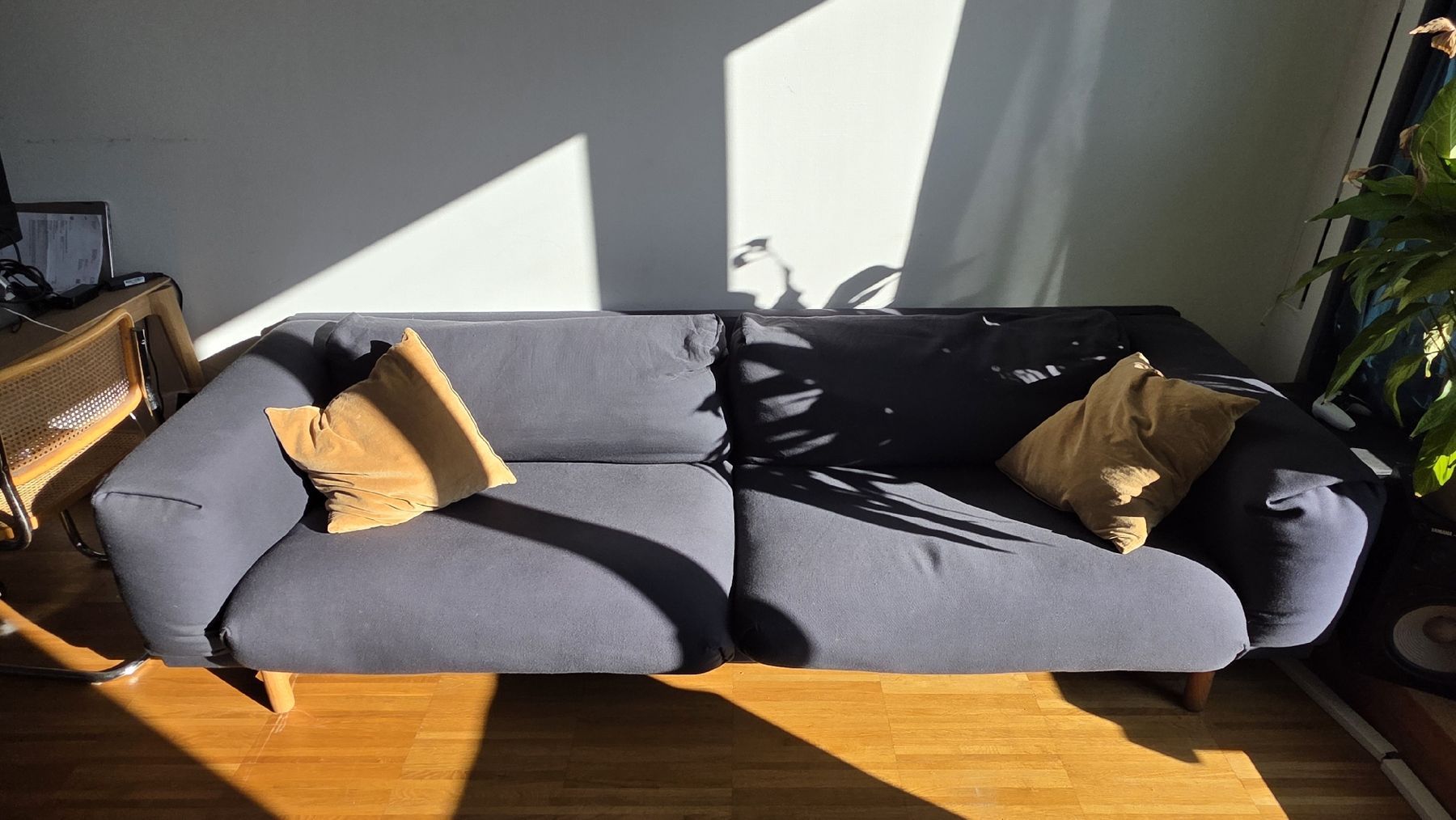 Sofas: Muuto Rest Sofa Steelcut 180 – Gebraucht aus Glattpark(Opfikon) von Urbanutan 1