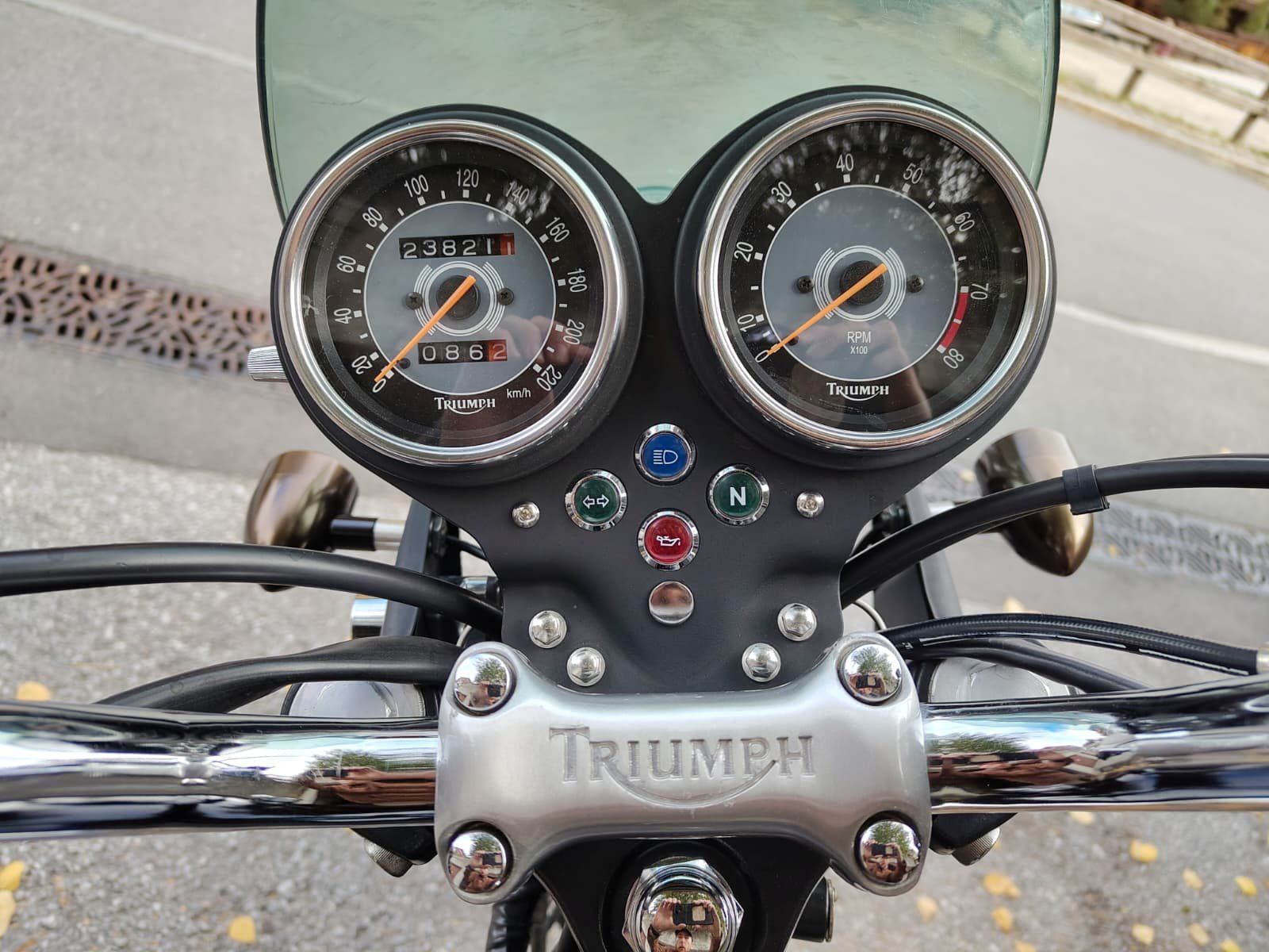 Triumph Strada: TRIUMPH Bonneville 800 – Usato da Haute-Nendaz venduto da vin_fm7p 3