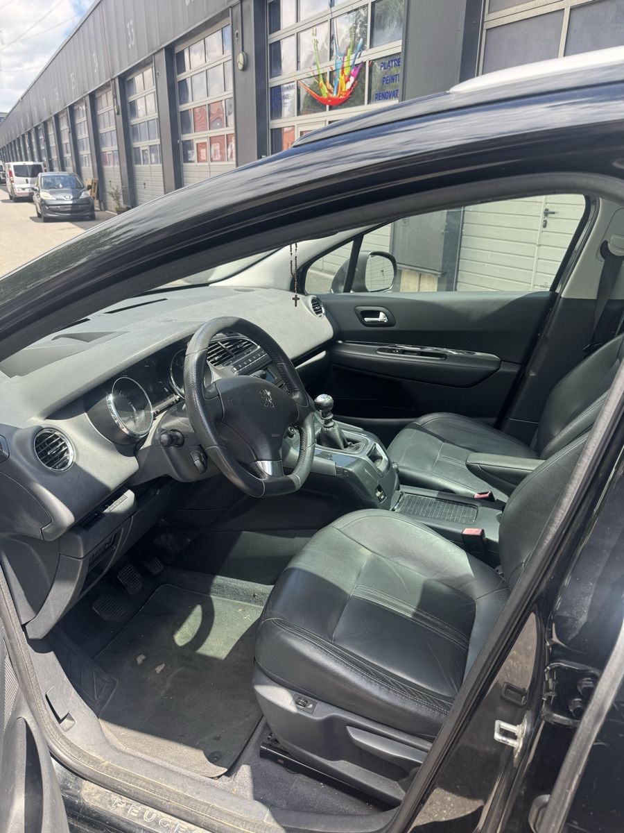 Peugeot Automobili: Peugeot 5008 – Usato da Lonay venduto da PancheChakalov 4