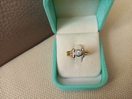Schöner, massiver Damen-Solitär mit 0,16ct Brillant