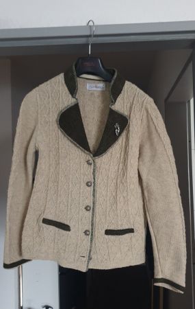 Almsach schöne Strickjacke Gr. M