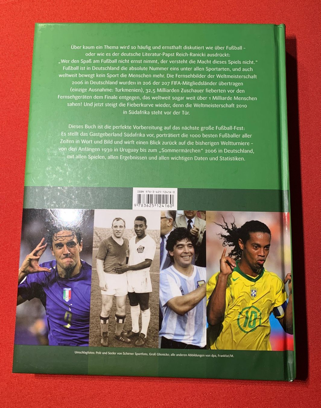 Libri: Buch "Der Ball ist rund" – Nuovo (secondo la descrizione) da Zürich venduto da Tzhkely24 1