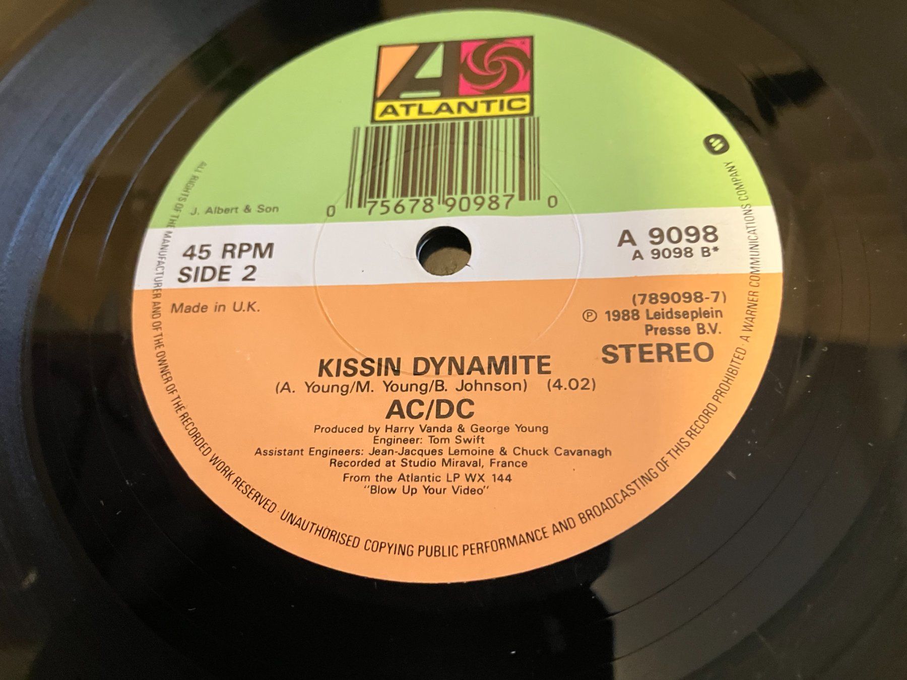 Vinyles: AC/DC – D'occasion à Aarwangen par Jukebox3 7