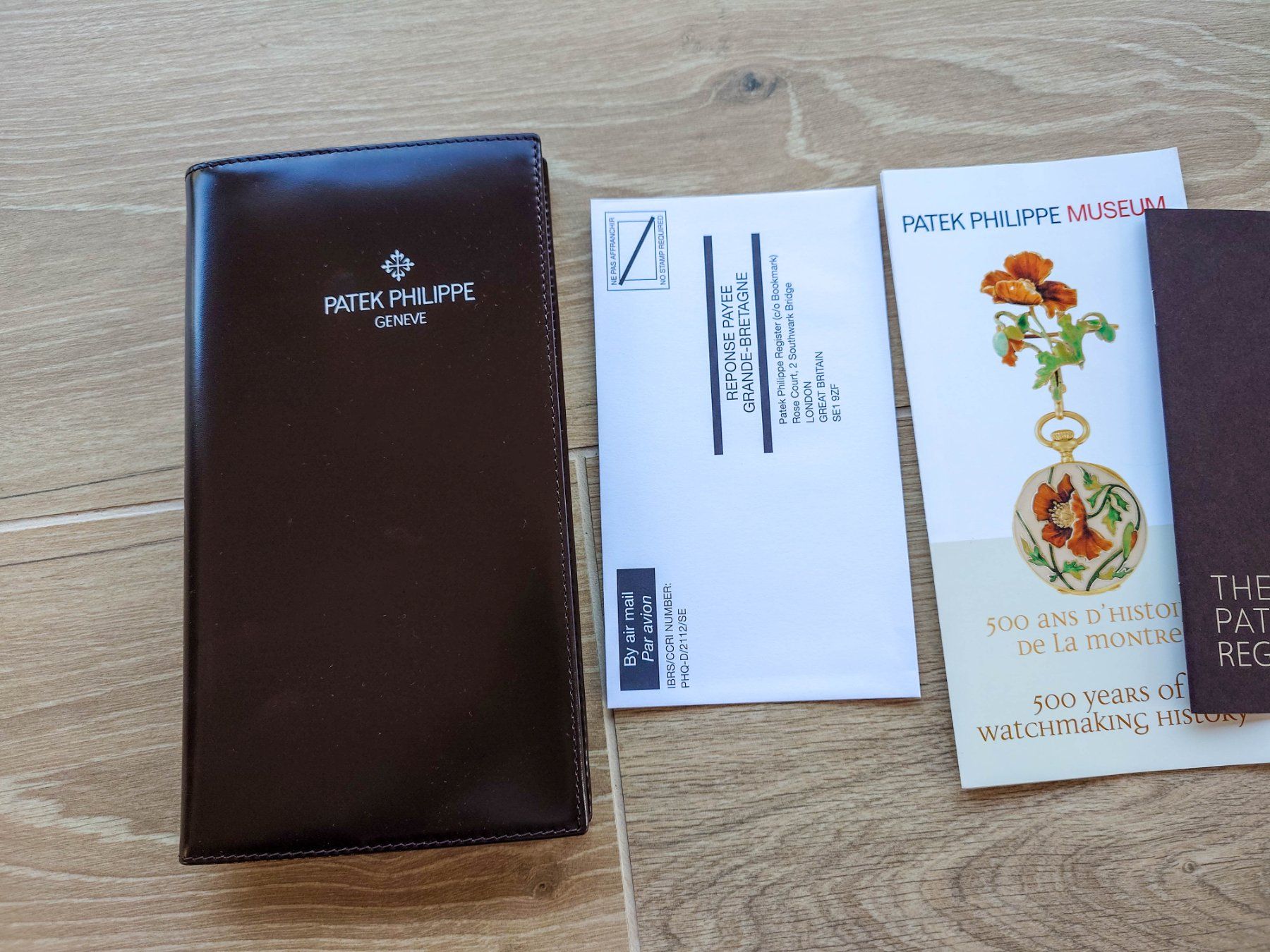 Patek Philippe Orologi: Patek Philippe document holder with manual and papers NEW – Nuovo (secondo la descrizione) da Epalinges venduto da bracelet123 2