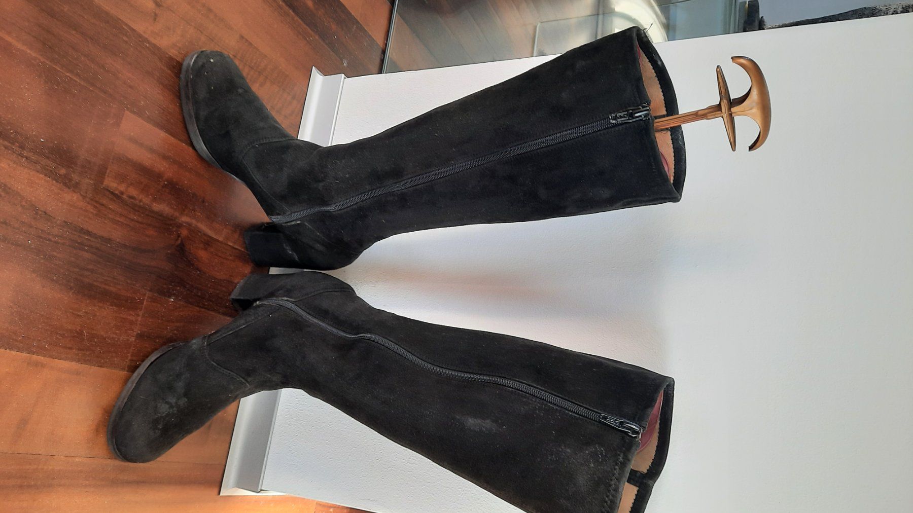 Scarpe da donna: Wildlederstiefel, Gr37, schwarz – Usato da Herrliberg venduto da AlexandraBopp 1