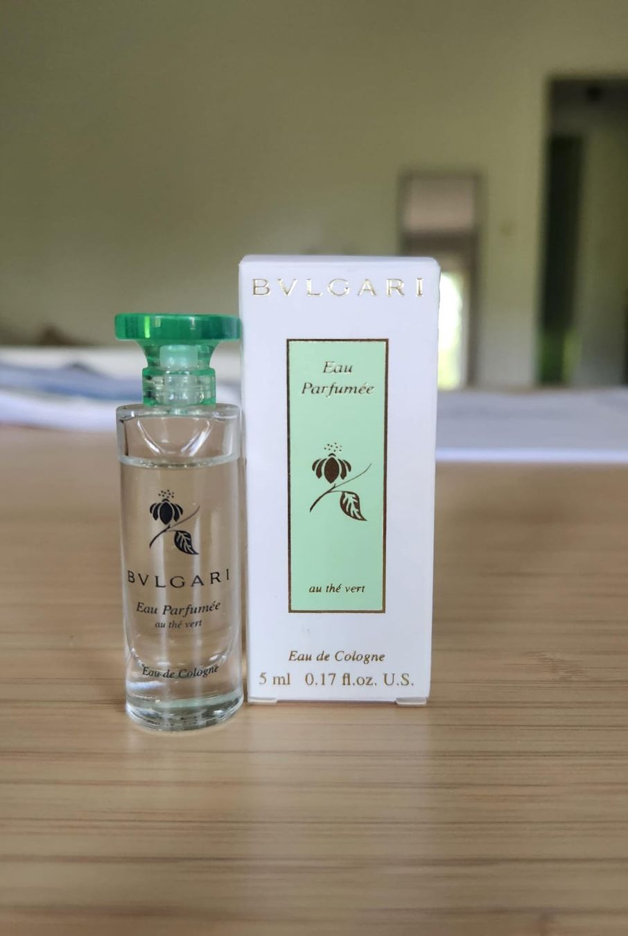 Bulgari Profumi & Eau de Toilette: Bvlgari Eau Parfumée au the Vert Eau de Cologne 5ml – Nuovo e nell'imballaggio originale da Zürich venduto da syl_bhd2
