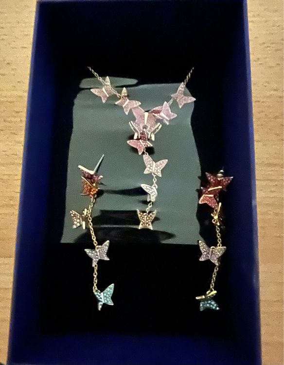 Swarovski butterfly necklace and earings Kaufen auf Ricardo