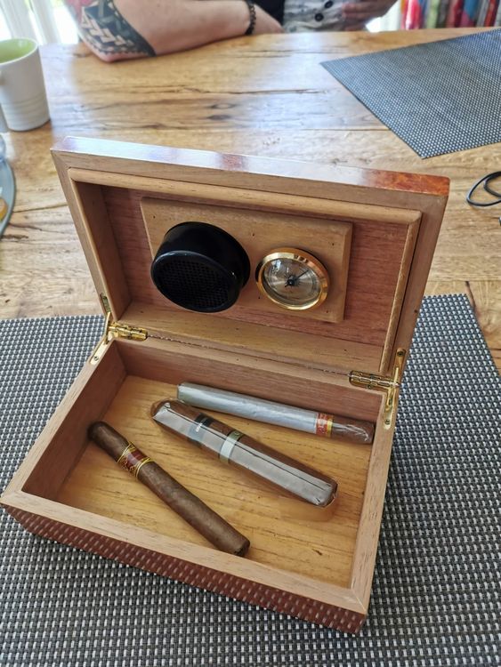 Humidor Kaufen auf Ricardo