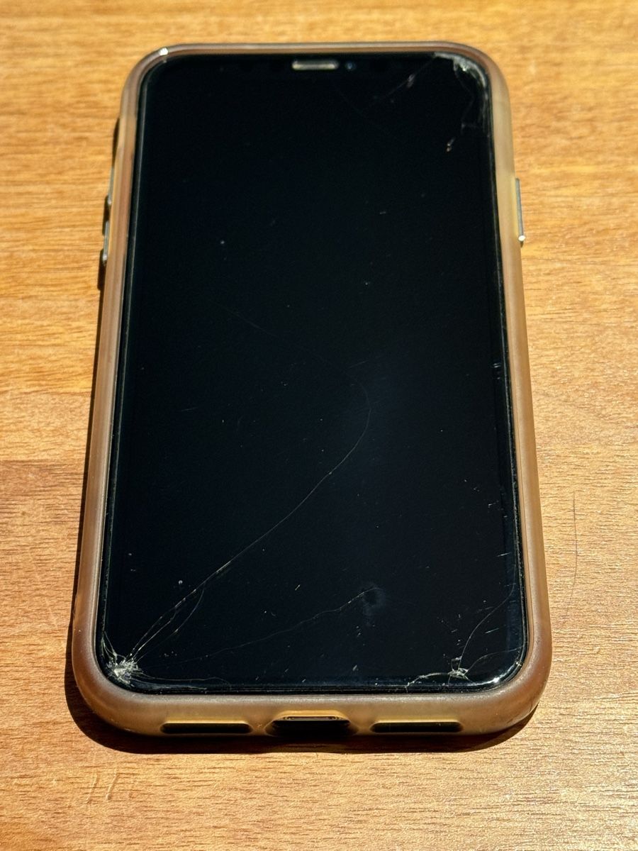 Apple Handys / Smartphones: IPhone XR weiss – Gebraucht aus Reinach BL von simek