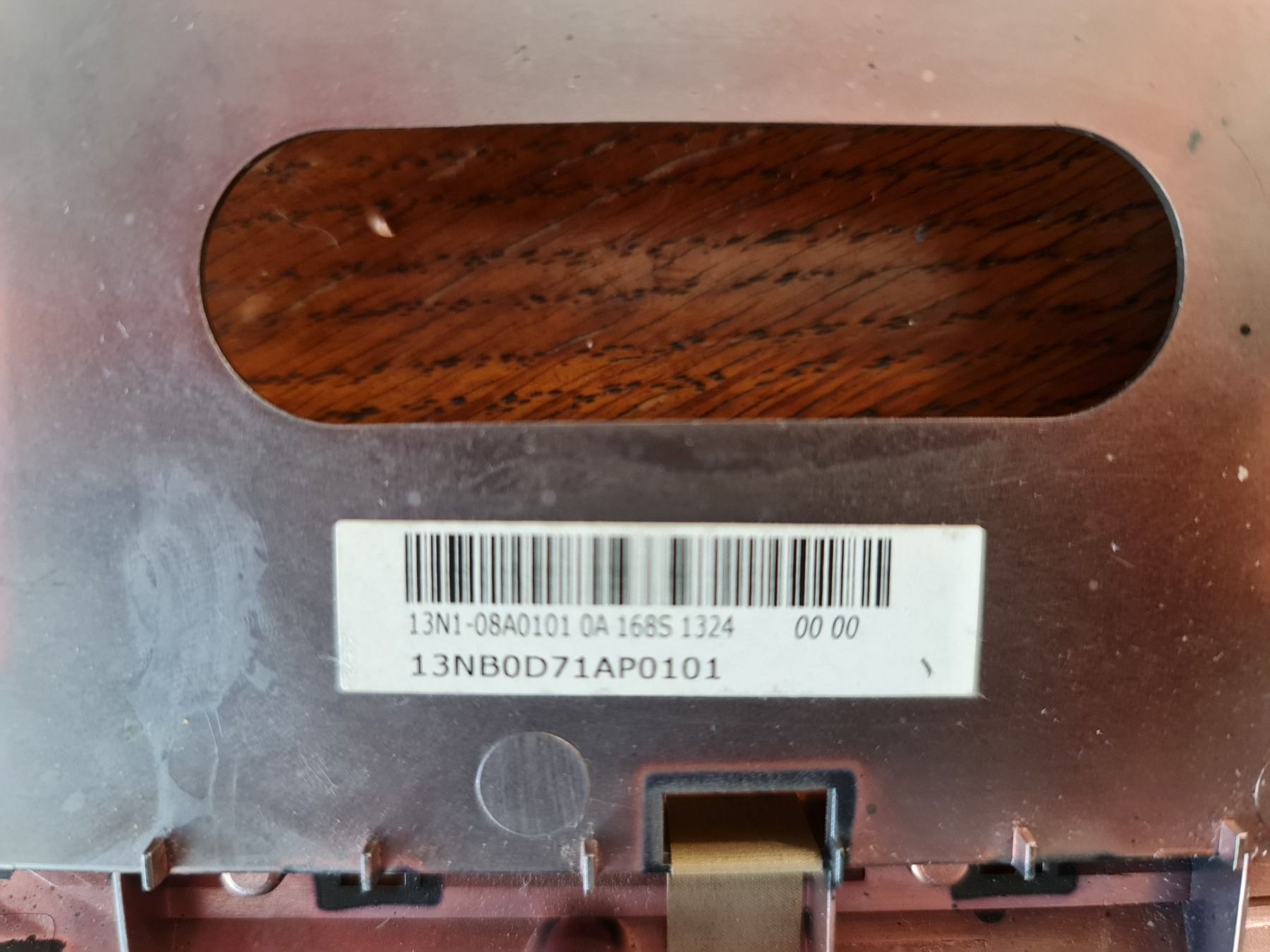 Asus Notebook: Gehäuseunterteil Asus G752vs-BA191T – Usato da Pfungen venduto da Fastback66 3