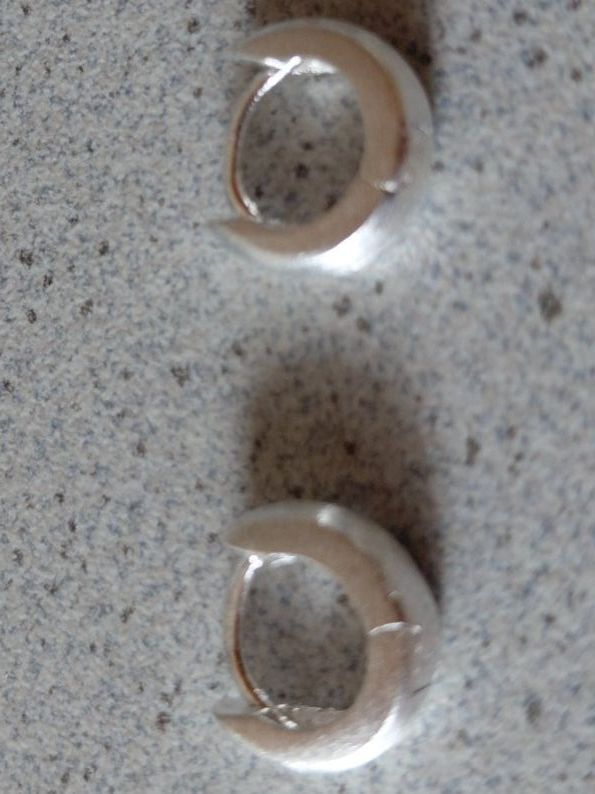 Ohrringe & -stecker: 2 Creolen Ohrhänger 925 Silber 1g – Neu und originalverpackt aus Winistorf von acreativ4