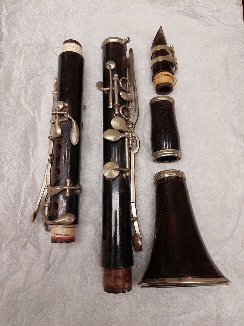 Instruments de musique: Klarinette E.GUILLEMAUD Paris - Antik – Défectueux à Davos-Platz par musikhauskollegger