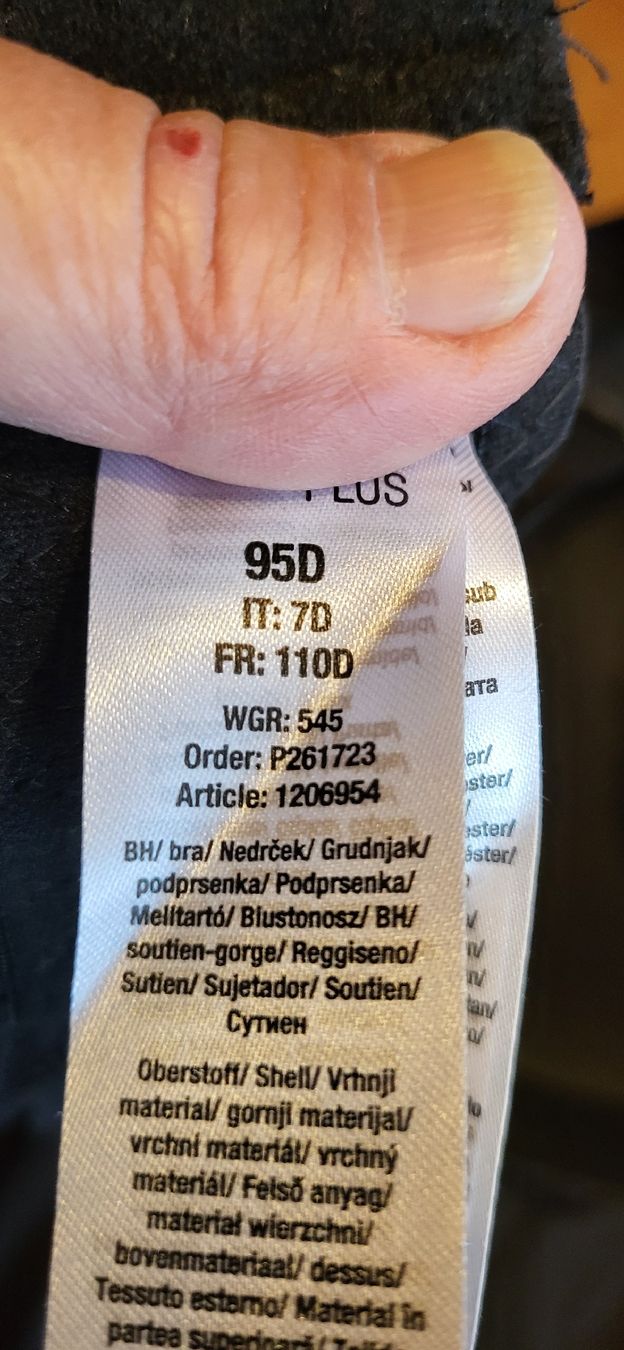 Sonstige Unterwäsche: BH 95 D mit Slip 3 x XL schwarz – Neu (gemäss Beschreibung) aus Schweizersholz von fuchs06 5
