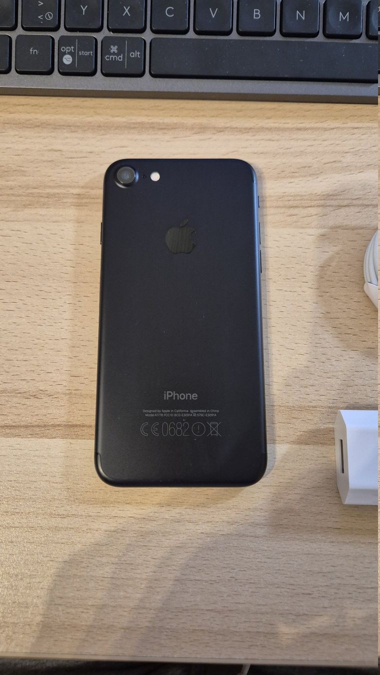 Apple Telefoni cellulari / Smartphones: iPhone 7 32GB Space Gray 3024 Akku 95% – Usato da Münchenbuchsee venduto da MV_Solutions 4