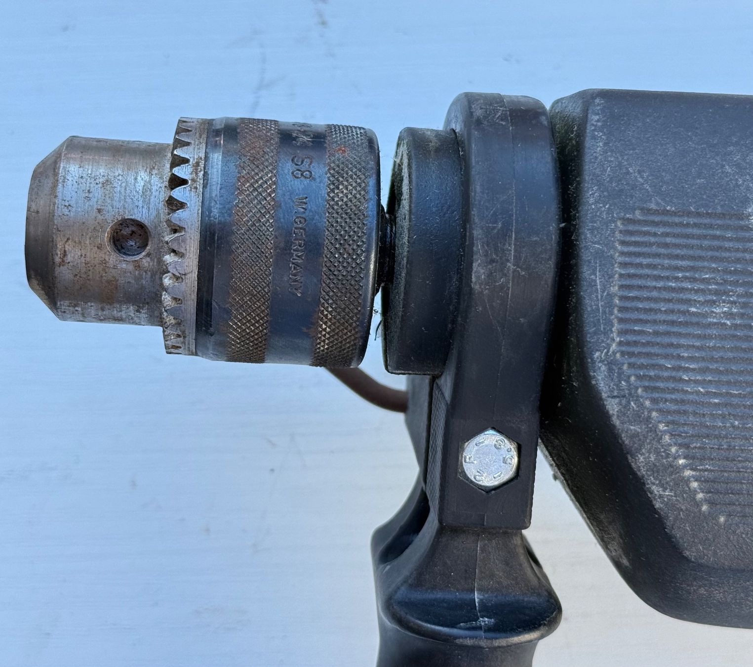 Trapani: Perceuse à percussion Black & Decker vintage – Usato da Denges venduto da peumens 6