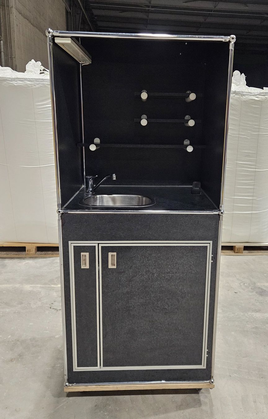 Cucine complete: Kitcase Messeküche im USM Style – Usato da Aarburg venduto da joe1366 1