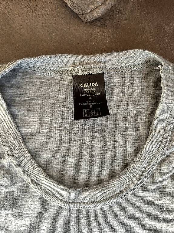 T-shirt: 2 Herren Calida Shirt Gr. S – Usato da Willisau venduto da Geissbock11 3