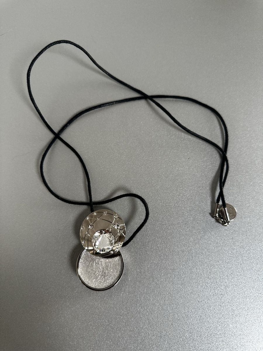 Swarovski Catenine: Swarovski Halskette mit Lipgloss 🤩 – Nuovo (secondo la descrizione) da Bazenheid venduto da ManilaGrace 1