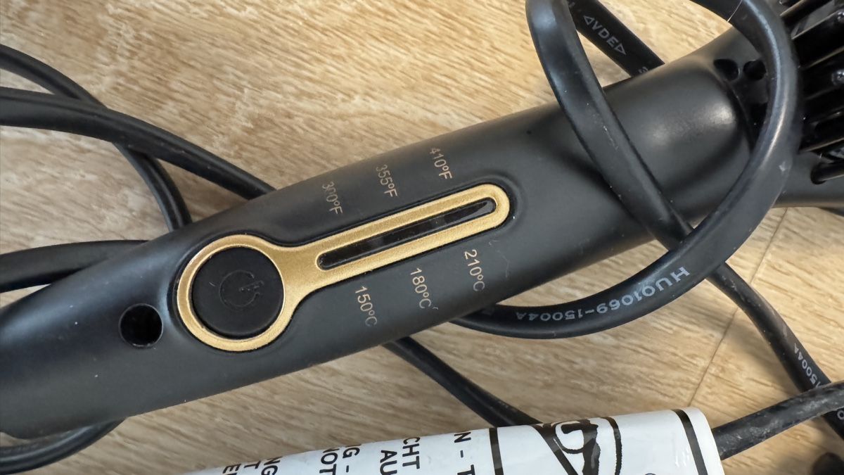 Altro per la cura dei capelli: Bart Royal - Bart Glätter – Usato da Eiken venduto da ju.bi 2