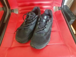 On Sneaker Gr 40